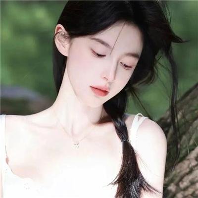 重生校花追不停！我靠系统逆袭